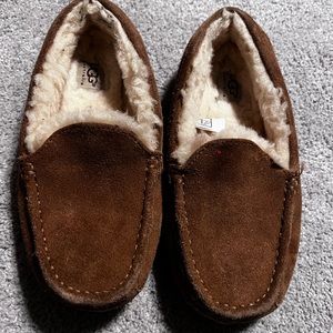 UGG men’s slippers US Size 5